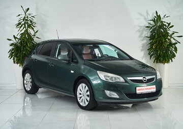 Opel Astra Вид 3